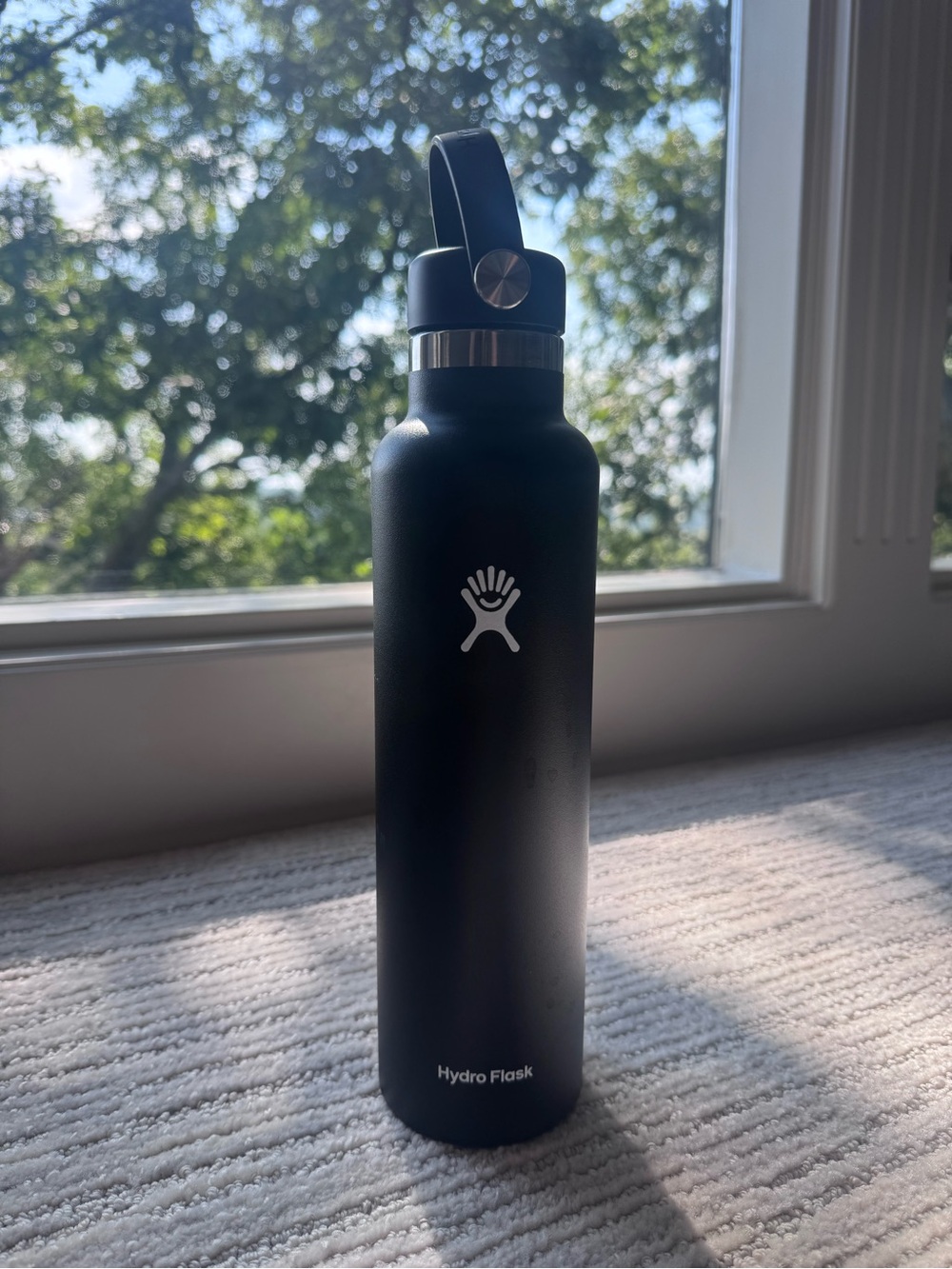 24oz Hydro Flask Water Bottle